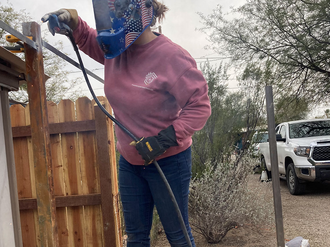 Tucson-Construction-Company-Residential-and-Commercial-Fence-Installation-and-Fence-Repair-Custom-Fences-Tuscon-2-25